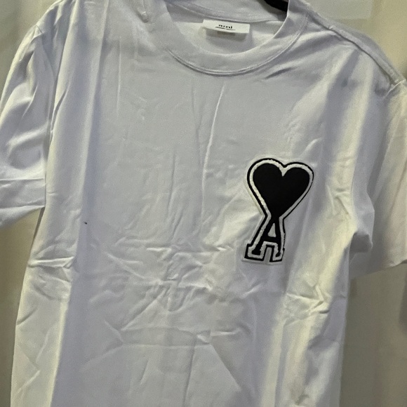 Ami Paris - Picture 2 of 3